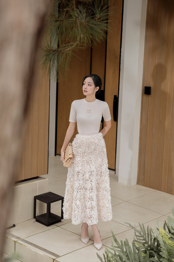 JUDE TOP & HARRY SKIRT - Short-Sleeved Embroidered Logo T-shirt and Ornate Floral Skirt