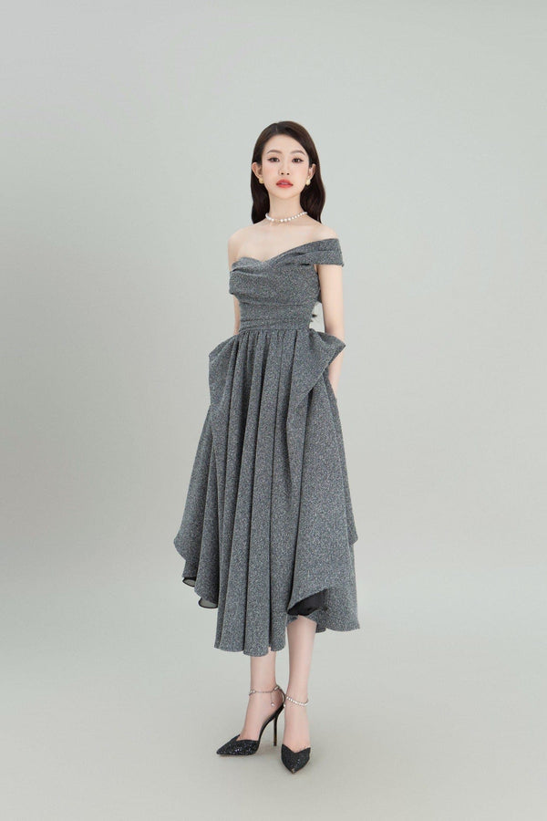 DARLING DIVA Kirei Asymmetric Shoulder Dress