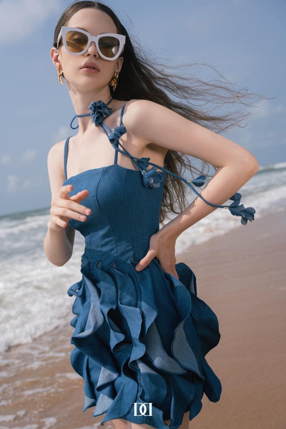 DARLING DIVA S / Dress / Blue Hollie A-line Camisole Denim Mini Dress