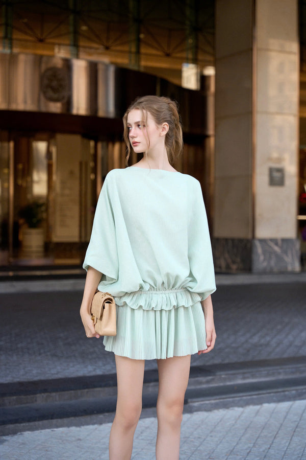 CARLOS DRESS – An Enchanting Expression Of Femininity